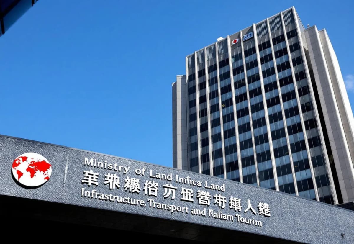 国土交通省の標準的な運賃とは?令和6年改定の届出方法と注意点